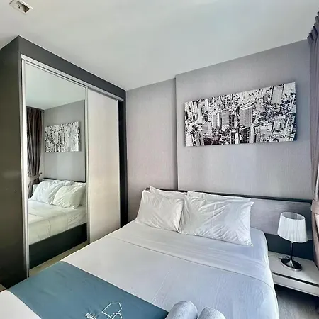 The Base 市中心豪华公寓a15 Pattaya