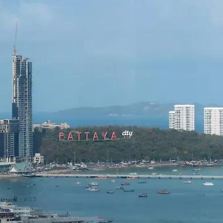 22芭提雅市中心2卧室套房 海景无边泳池 繁华街道 Apartment Pattaya