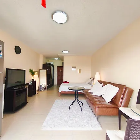 อพาร์ทเม้น 芭提雅开间 Pattaya