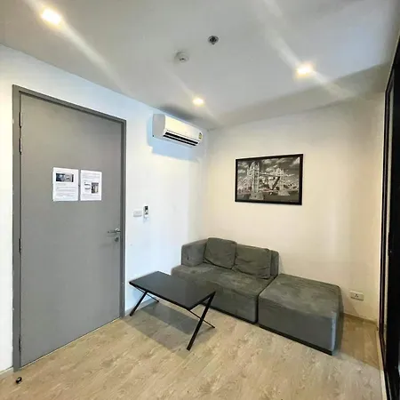 Apartment The Base芭提雅市中心 出门商场711海滩 泼水节最热闹地方