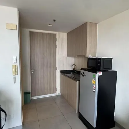 芭提雅水系公寓楼 Pattaya