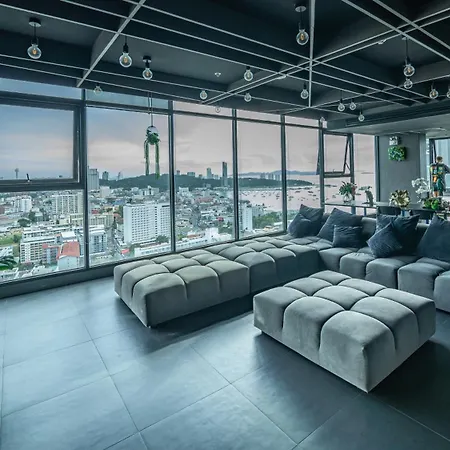 The Base 市中心公寓 Apartment