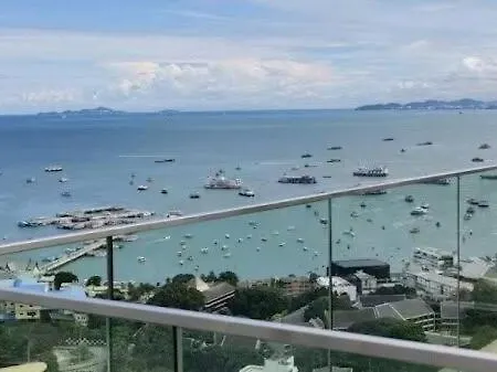 芭提雅水系公寓楼 Pattaya