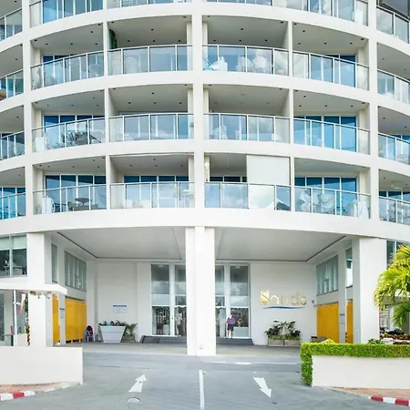 芭提雅瞰海无边泳景泳池健身房公寓 直达海滩椰子树旁 Apartment