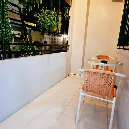 อพาร์ทเม้น Dad N Mom's House By Thongnak Pattaya