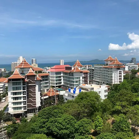 อพาร์ทเม้น The Axis Pattayaใจกลางเมืองวิวทะเลภูเขา Pattaya