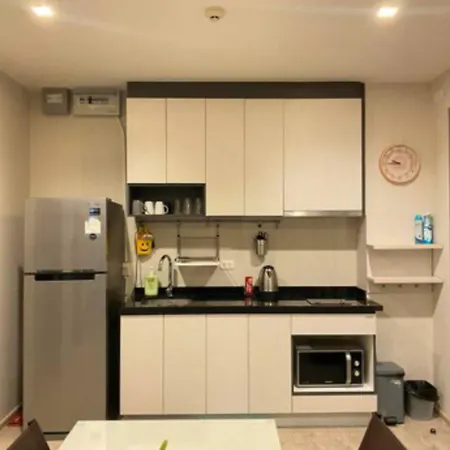 Apartment 22芭提雅市中心2卧室套房 海景无边泳池 繁华街道 *