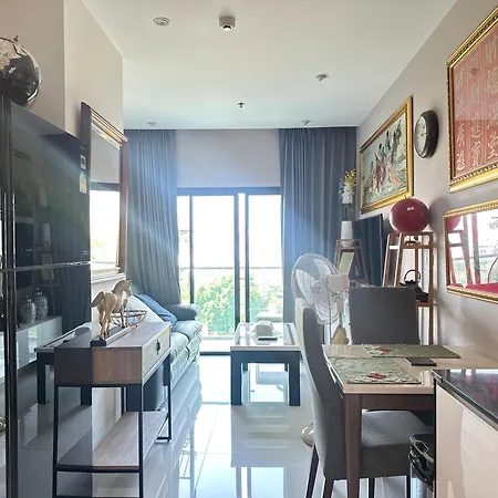 The Axis Pattayaใจกลางเมืองวิวทะเลภูเขา * Pattaya