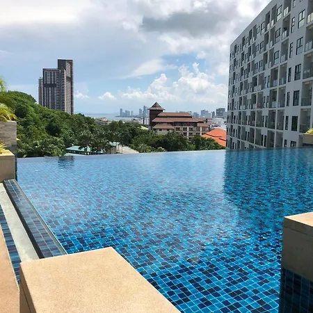 The Axis Pattayaใจกลางเมืองวิวทะเลภูเขา * Pattaya