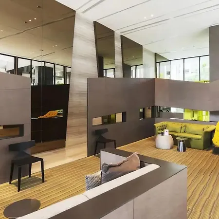 The Base芭提雅市中心 出门商场711海滩 泼水节最热闹地方 Apartment