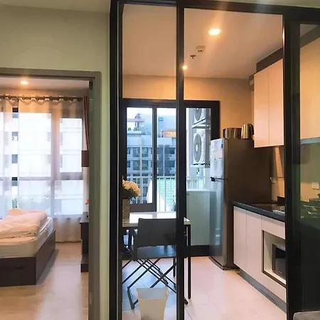 Apartment 芭提雅中心地区 The Base 高档公寓酒店 *