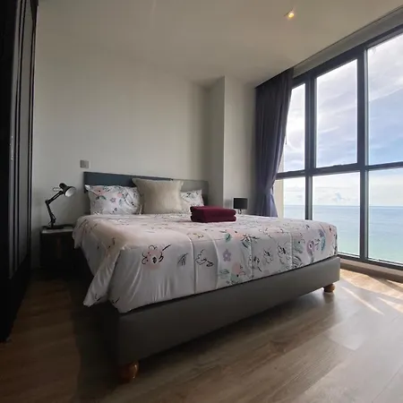 Sea View High Floor - Breathtaking Views Apartment *
