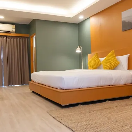 Curve Boutique อพาร์ทเม้น
