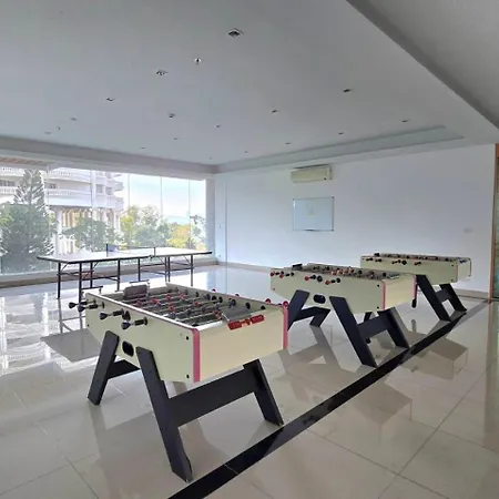 Wong Amat Tower 2808 Apartment