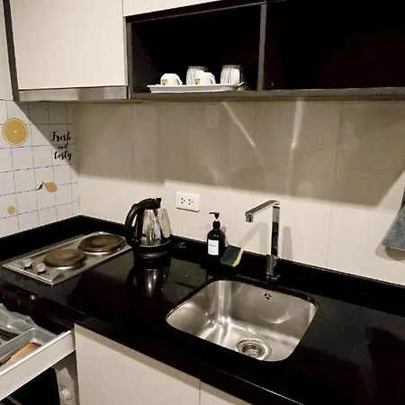 The Base Pool View Fast Wifi 5 Min Walk To By Lees * Pattaya
