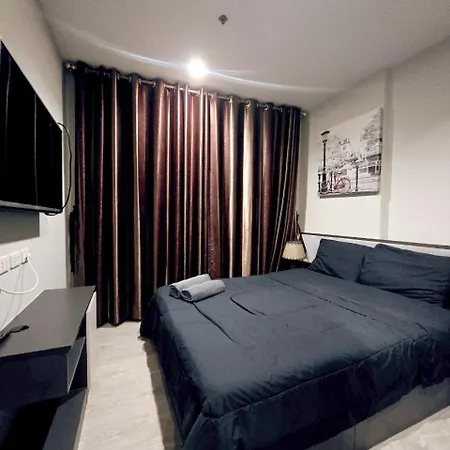 The Base Pool View Fast Wifi 5 Min Walk To By Lees อพาร์ทเม้น