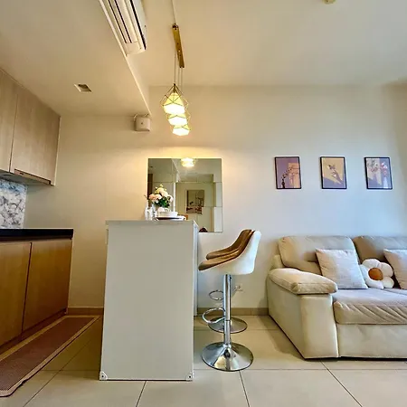 อพาร์ทเม้น Unixx Sea View *