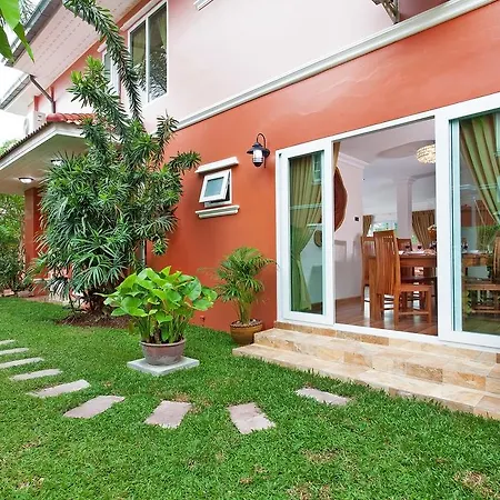 Baan Nomella Villa Pattaya
