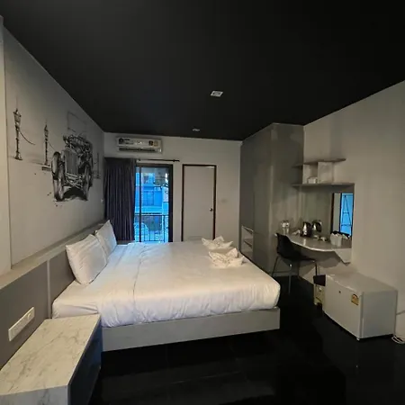 Hotel Nine Blue Rooms *