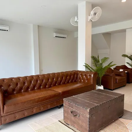 Skyla Boutique โรงแรม