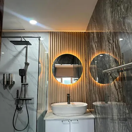 Puttaya Glow Hotel