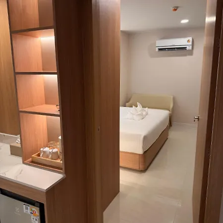 Hotel Aston 3*