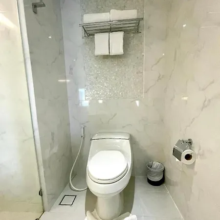 Hotel Bhanwar Singh Palace Pattaya