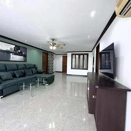 Spacious 2br - 3 Balconies Views *