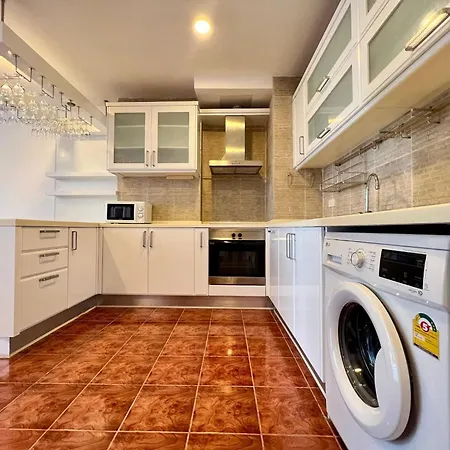 Stylish 1br Sea-view - 2 Balconies - View Talay 1 Jomtien วันหยุดที่บ้าน Pattaya