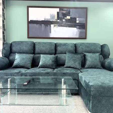 วันหยุดที่บ้าน Spacious 2br - 3 Balconies Views