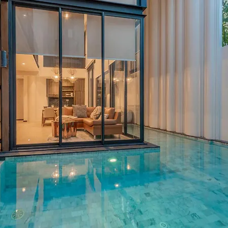 Center Pool Villa&near Walking Street Villa