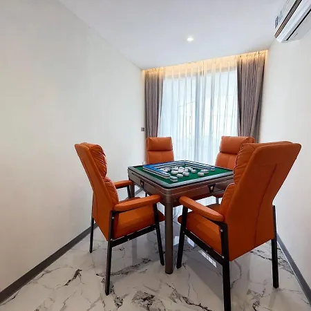 Q8-luxury Pool With Mahjong Near Terminal 21 *