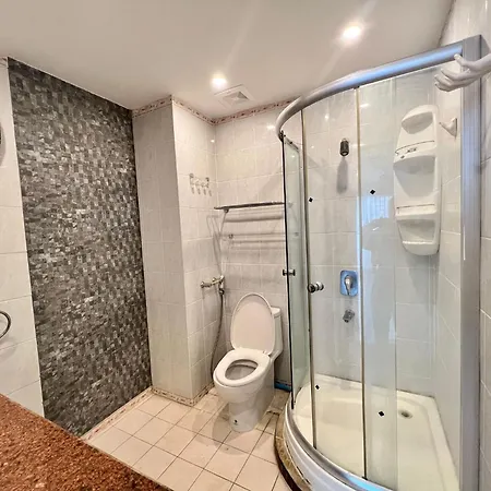 Stylish 1br Sea-view - 2 Balconies - View Talay 1 Jomtien *