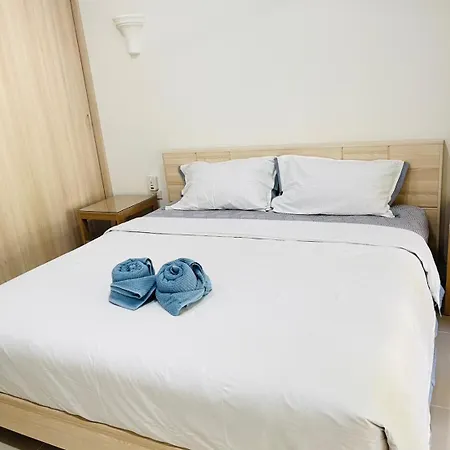 3br Pool Access Patumnak Hill * Pattaya