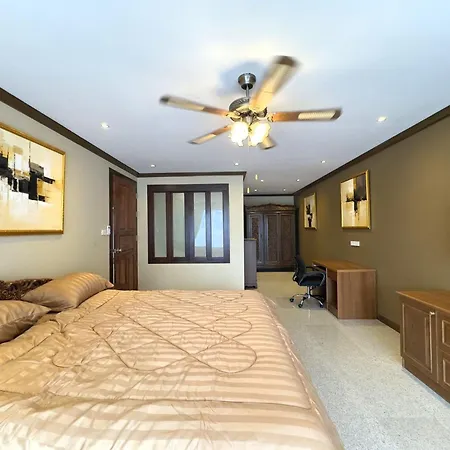 Spacious 2br Corner - Garden View Balcony - Royal Hill *