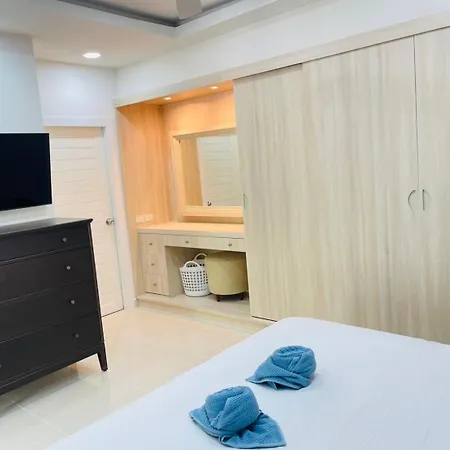3br Pool Access Patumnak Hill วิลล่า *