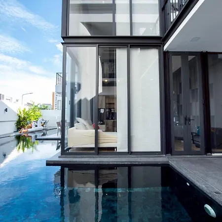 Maya Pool Inara วิลล่า