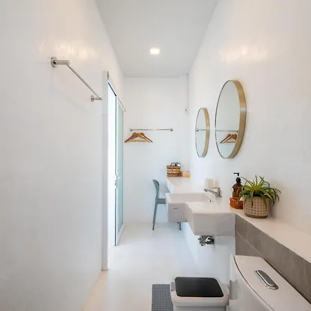 Sava House, Koh Larn * Pattaya