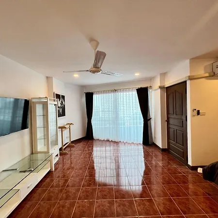 Stylish 1br Sea-view - 2 Balconies - View Talay 1 Jomtien * Pattaya