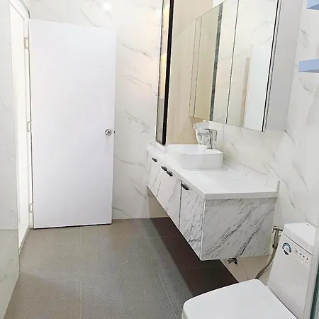 3br Pool Access Patumnak Hill Pattaya