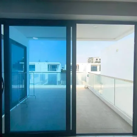 Villa Tyb-04 芭提雅北歐風格四臥室別墅