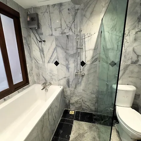 Spacious 2br Corner - Garden View Balcony - Royal Hill