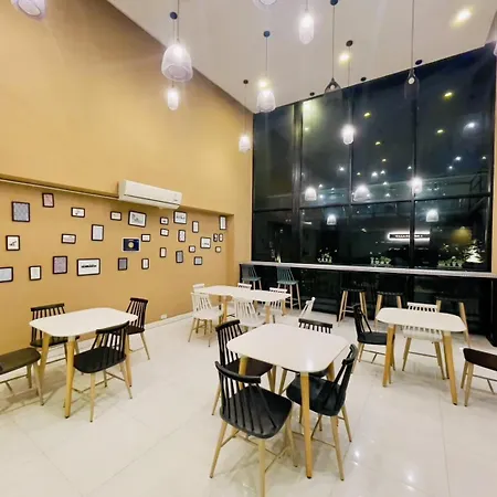Therizinhotelpattaya * Pattaya
