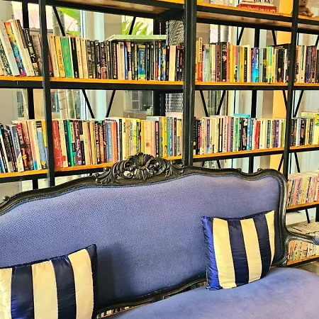Kodus Boutique อพาร์ตโฮเทล 4*