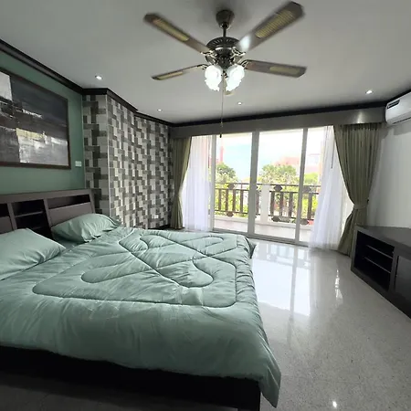 Spacious 2br - 3 Balconies Views