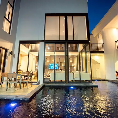 Maya Pool Inara วิลล่า Pattaya