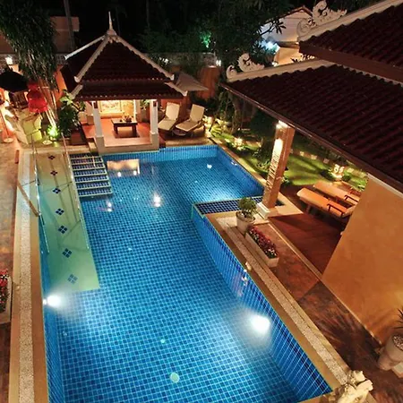 Exclusive Balinese Pool In * Pattaya