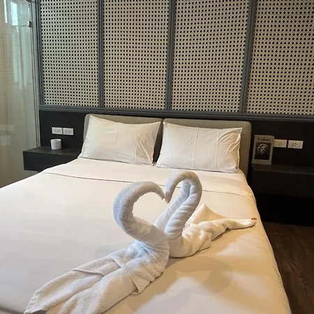 Center Pool Villa&near Walking Street *