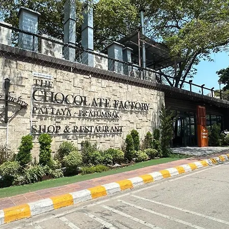 3br Pool Access Patumnak Hill *
