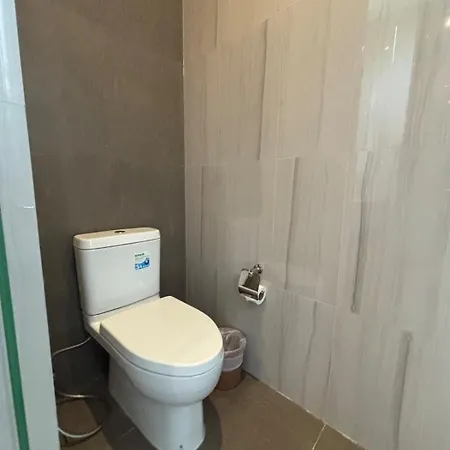 Inara In The Center Of Pattaya-4 Bedrooms 5 Bathrooms-billiards Table And Swimming Pool For A Relaxing * Pattaya